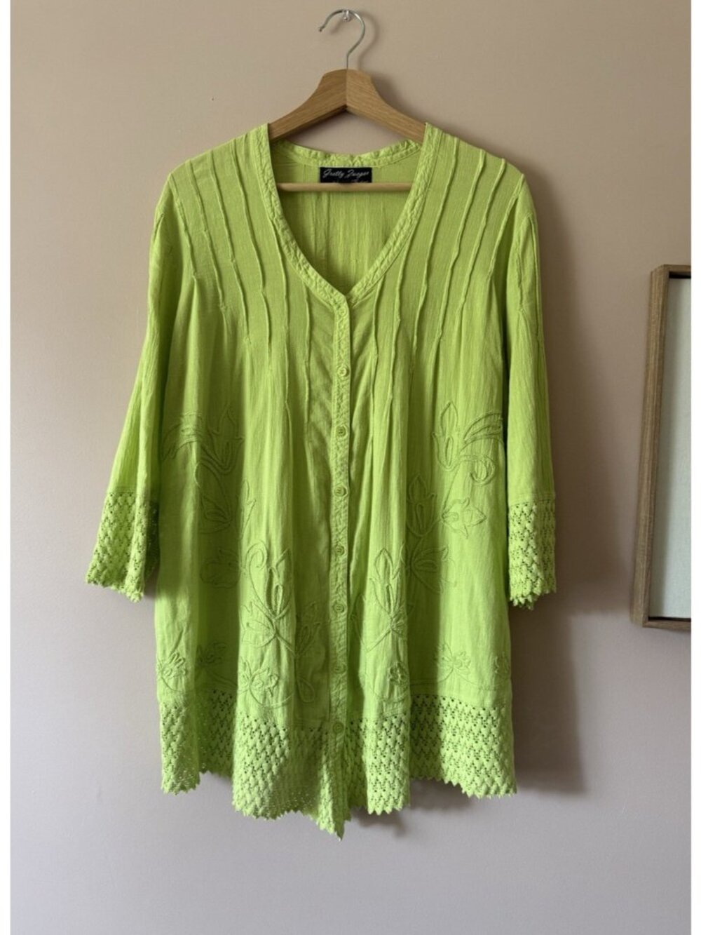 Pretty Jaeger Lime Green Floral Embroidered Button Up Top Coastal Romantic Artsy